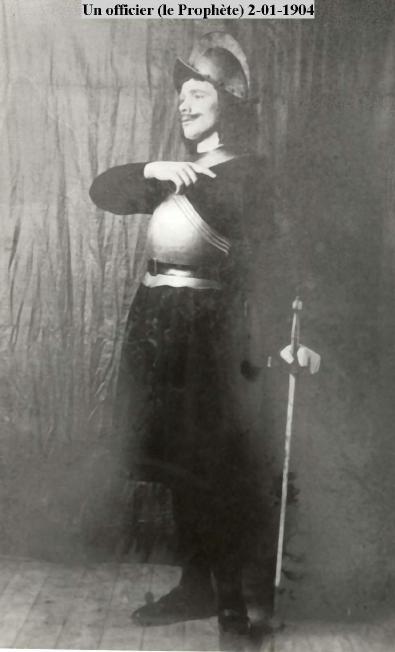 Picture of Darmel as Un jeune officier