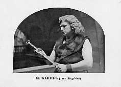 Darmel as Siegfried