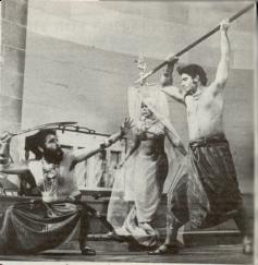 Picture of Stefan Zucker in les pêcheurs de perles with Paul Aquino and Giuseppina Dudeck