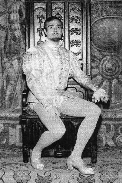 Picture of Giacomo Aragall as Duca