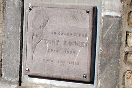 Plaque Tony Poncet